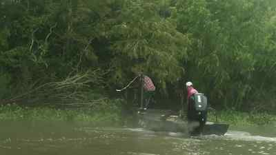 Talk to me. - Swamp People