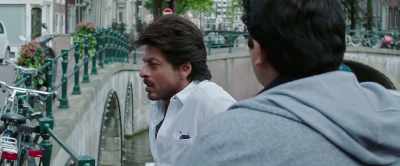 Talk to the girl.
Confide in her. - Jab Harry Met Sejal