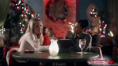 Talking about an Elvis
at Christmas exhibit - Christmas at Graceland: Home for the Holidays