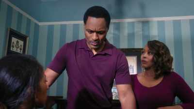 TALLY, DO YOU KNOW WHERE
I CAN FIND HER? - Tyler Perry's The Oval