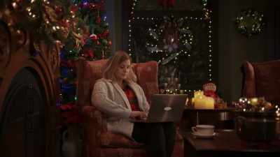 (Tammy sighs) - Inn Love by Christmas