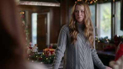 Tanner wrote and approved
that first review, didn't he? - Christmas on the Menu