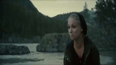 - Tanya, what's wrong?
- Would you be glad if you broke your neck? - Pain Threshold