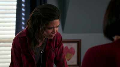 (taps key) - Andi Mack