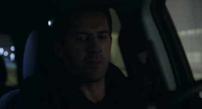 - Taylor?
- Dad, are you okay? - Seized