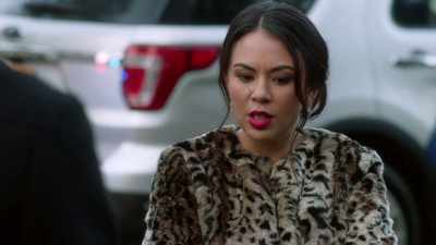Taylor wouldn't let him escape,
so he came after her. - Pretty Little Liars: The Perfectionists