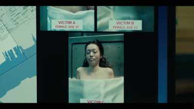 Taylor Yoon, Elizabeth O'Connor
şi o necunoscută. - Long Bright River