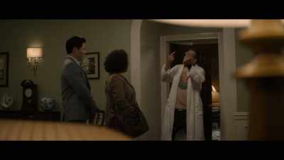 Te hacen gritar y, cuando hablas - The Residence