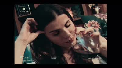 Te pongo en altavoz. - Dark Desire