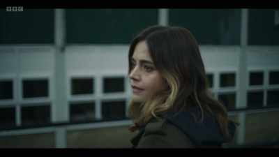 (teacher) Yeah. Yeah.
Take it with you. Take it with you. - The Jetty