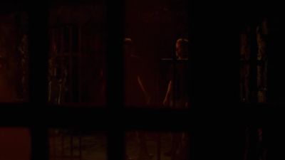 Teal'c, it's Daniel. Come in.
Teal'c, do you copy? - Stargate SG-1