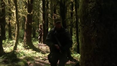 (Teal'c over radio) O'Neill? - Stargate SG-1