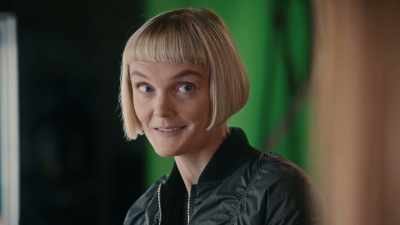 Team Poppy, uh, Team Harriet. - Geek Girl