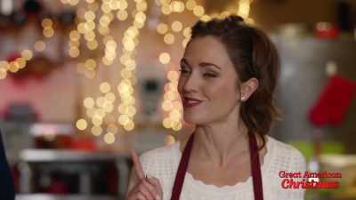 Technically,
it still qualifies as fruitcake, - A Dash of Christmas