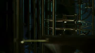 TED: Hello there. - Fracture