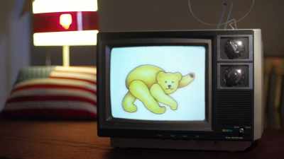 # Teddy bear, teddy bear
touch the ground # - Suzi Q