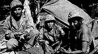 Teddy Draper, Sr., one of
the Navajo Code Talkers, - Traceroute