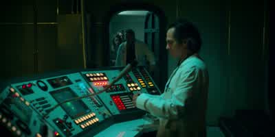 Teddy, I brought you an audience today. - Stranger Things