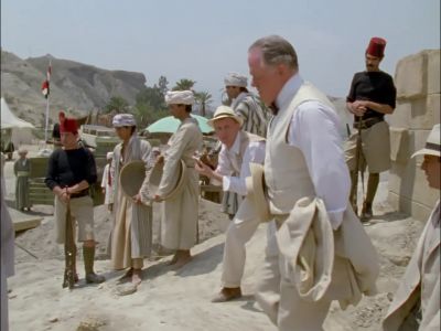 (telegraph beeping) - Agatha Christie's Poirot