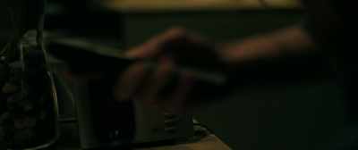 - [telephone ringing]
- [gasps] - Sightless