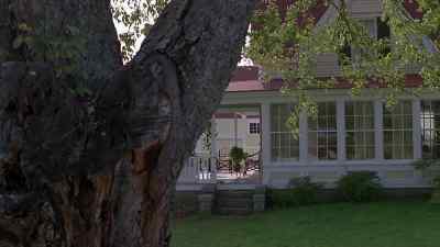 [telephone rings] - Pet Sematary
