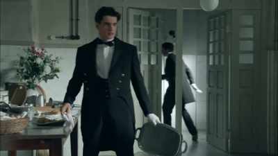 [ Telephone rings ]
Uh-huh. - Grand Hotel