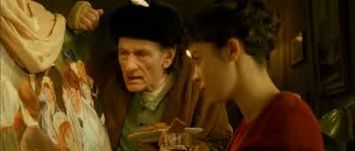 Tell me about that boy she saw.Did they meet again? - Amélie