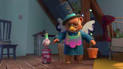Tell me again,
why am I dressed up as Pigeonton? - The Adventures of Paddington