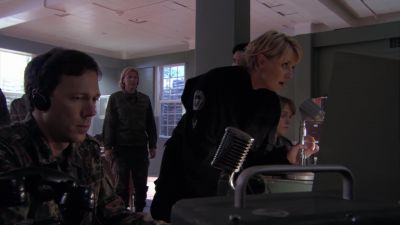 Tell colonel Mitchell to call it off. - Stargate SG-1