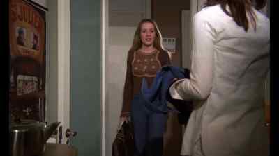 - Tell me everything.
- That's just my jacket. - Frightmare