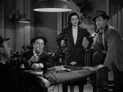 Tell her to stand up - His Girl Friday