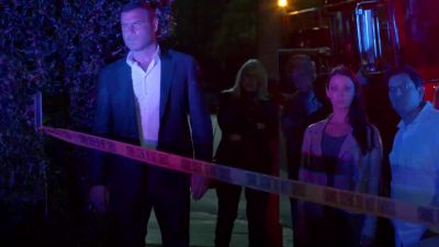 ♪ Tell me how you
seek your man ♪ - Ray Donovan