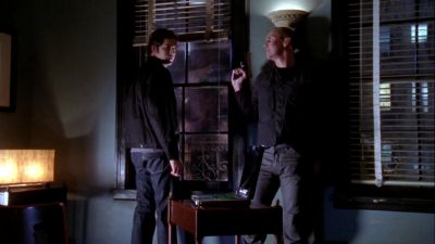 Tell him it's safe. - Chuck