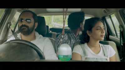 Tell Kunjumol that I will
visit her over the weekend. - Varathan