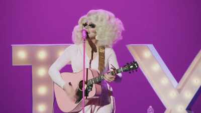 ♪ Tell me little dear,
if you only lived here ♪ - Trixie Mattel: Skinny Legend