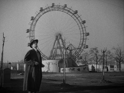 Tell him l'll wait by that wheel there - The Third Man