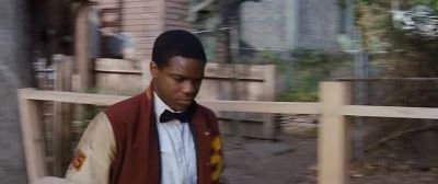 Tell Mama I'll be back for my things - Fences