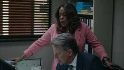 Tell me you got something.
Yeah. Ballard's target. - The Rookie: Feds