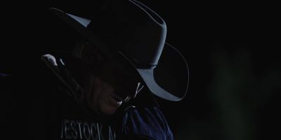 Tell me where my
grandson is, - Yellowstone