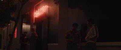 Tell me your name again. - Dahmer - Monster: The Jeffrey Dahmer Story