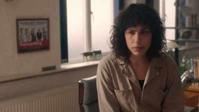 -Tell me.
-[Sadie] No. - The Bisexual