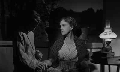 Tell me that story again. - The Night of the Hunter