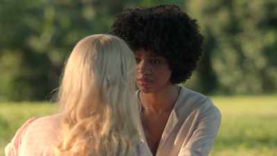 -Tell me, what do you need?
-I'm fine. - Nine Perfect Strangers