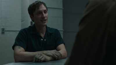 Tell Quentin and Daisy
that something's wrong with me. - FBI: Most Wanted