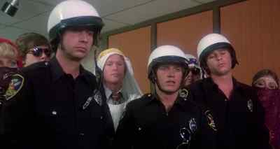 Tell the boss that the
sheik and his entourage - Gas Pump Girls