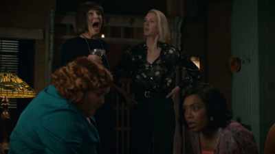 Tell us who killed you. - Frankie Drake Mysteries