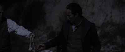 Ten cuidado con
el terreno ahora. - Bone Tomahawk