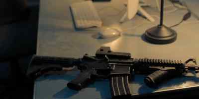 - Ten, nine, eight, seven,
- [COMPUTER BEEPING] - Sniper: The Last Stand