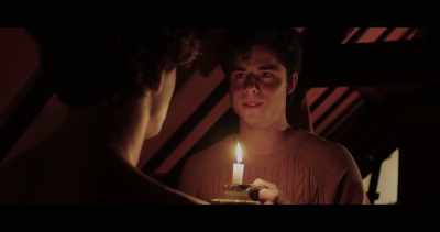 Tenho muitas roupas. - Children of the Night