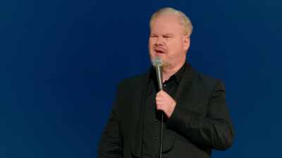 "Tenho um chocolate quente para o Dan." - Jim Gaffigan: Dark Pale